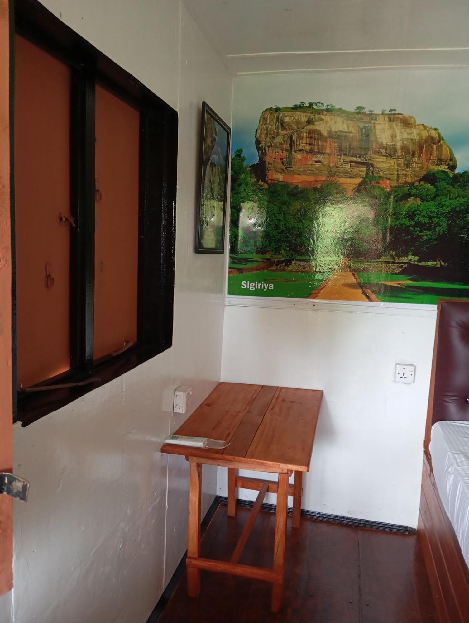 Hotel Sigiri Royal Point Tree House Sigiriya Exterior foto