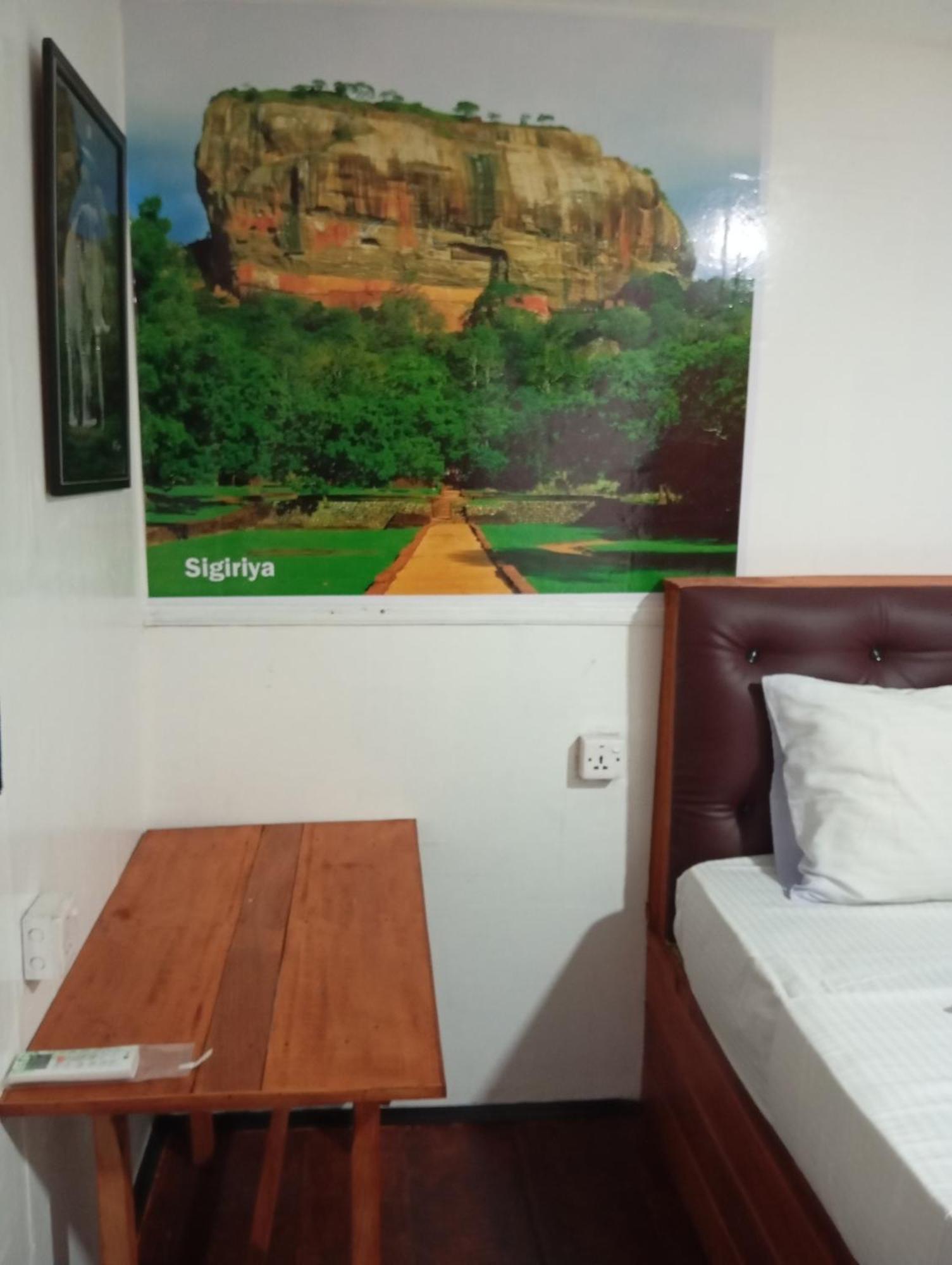 Hotel Sigiri Royal Point Tree House Sigiriya Exterior foto